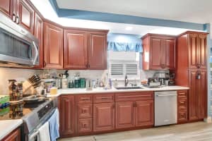 5411 Crystal Anne Drive, West Palm Beach, FL 33417 Sold 05/12/25