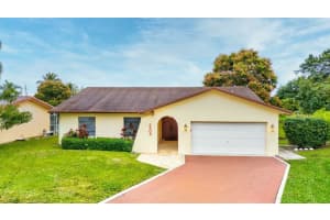 5904 Blue Beech Court, Tamarac, FL 33319 Sold 04/17/25