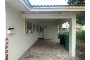 2010 NE 33rd Street, Lighthouse Point, FL 33064 - MLS#R11055975