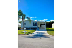 7 SE Flamenco Way Way, Port Saint Lucie, FL 34952 Sold 09/26/25