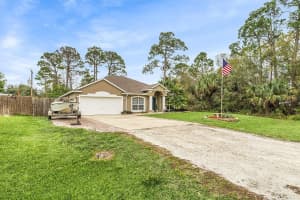 8856 106th Avenue, Vero Beach, FL 32967 Sold 05/28/25