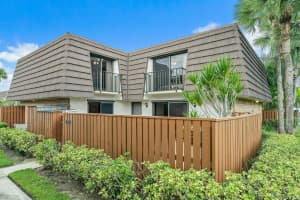 2020 20th Court, Jupiter, FL 33469 - MLS#R11056008