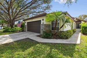 4500 Sherwood Forest Drive, Delray Beach, FL 33445 Sold 02/26/25