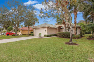 7756 Greenbrier Circle, Port Saint Lucie, FL 34986 Sold 05/15/25