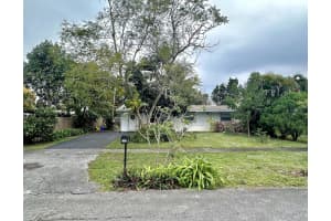 1426 Eden Road, West Palm Beach, FL 33417 Sold 05/12/25
