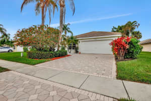 8177 Palm Gate Drive, Boynton Beach, FL 33436 Sold 05/12/25