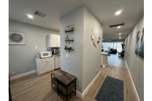 1551 NW 20 St 204, Delray Beach, FL 33445 - MLS#R11056200
