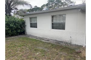 401 S Chillingworth Drive, West Palm Beach, FL 33409 Sold 08/25/25