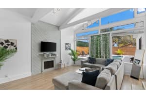 3070 NE 13th Avenue, Oakland Park, FL 33334 Sold 05/19/25