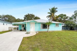 705 N Perry Avenue, Jupiter, FL 33458 Sold 03/14/25