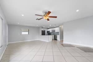 705 N Perry Avenue, Jupiter, FL 33458 Sold 03/14/25