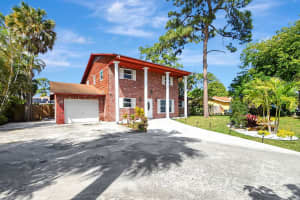 5425 Stratford Road, Haverhill