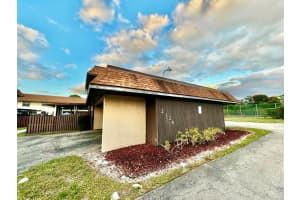 2124 Sherwood Forest Boulevard 36, West Palm Beach, FL 33415 Sold 04/04/25