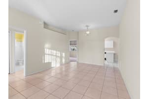 529 NW Portofino Lane, Port Saint Lucie, FL 34986 Sold 04/29/25