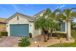 11972 SW Crestwood Circle, Port Saint Lucie, FL 34987 Sold 04/18/25