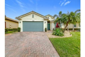 11972 SW Crestwood Circle, Port Saint Lucie, FL 34987 Sold 04/18/25