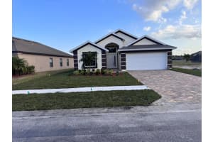 569 Dillard Drive SE, Palm Bay, FL 32909 - MLS#R11056472