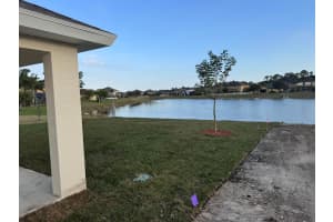 569 Dillard Drive SE, Palm Bay, FL 32909 - MLS#R11056472