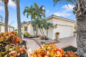 813 NW Rutherford Court, Port Saint Lucie, FL 34983 Sold 05/02/25