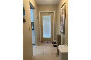 12 Vista Palm Lane 101, Vero Beach, FL 32962 Sold 06/05/25