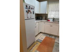 12 Vista Palm Lane 101, Vero Beach, FL 32962 Sold 06/05/25