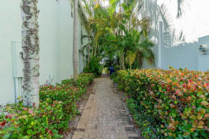 3127 Laurel Ridge Circle, Riviera Beach, FL 33404 Sold 03/03/25