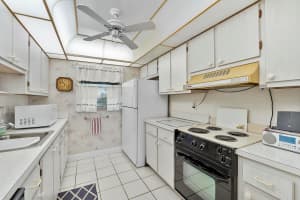 201 Leisure Lake Circle 106, Boynton Beach, FL 33426 Sold 03/17/25