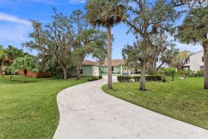2351 Sweetwater Drive, Fort Pierce, FL 34981 - MLS#R11056584