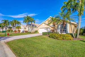 12471 SE Plandome Drive, Hobe Sound, FL 33455 Sold 03/21/25