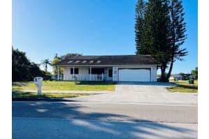 320 SW Prima Vista Boulevard, Port Saint Lucie, FL 34983 Sold 05/29/25