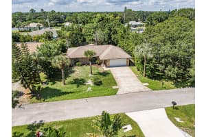 410 Banyan Street, Sebastian, FL 32958 Sold 04/04/25