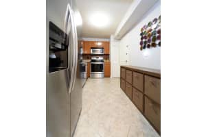 1900 S Ocean Boulevard 8j, Lauderdale By The Sea, FL 33062 Sold 03/26/25