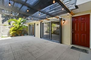 222 2nd Terrace, Palm Beach Gardens, FL 33418 Sold 06/03/25