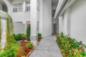 11578 Briarwood Circle 2, Boynton Beach, FL 33437 Sold 06/03/25