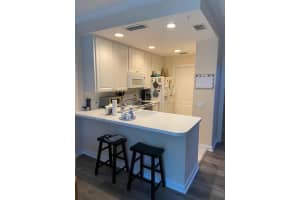 28 Live Oak Circle, Tequesta, FL 33469 Sold 05/28/25