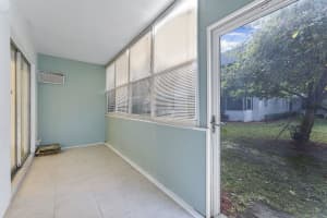 877 Flanders S, Delray Beach, FL 33484 - MLS#R11056810