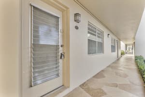 877 Flanders S, Delray Beach, FL 33484 - MLS#R11056810