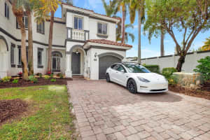 1000 Murano Bay Drive, Boynton Beach, FL 33435 Sold 03/04/25