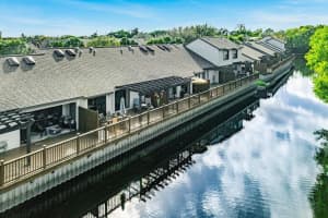 2105 Landings Boulevard, Greenacres, FL 33413 Sold 05/21/25