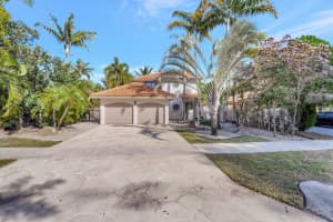 376 NW 37 Way, Deerfield Beach, FL 33442 Sold 04/30/25