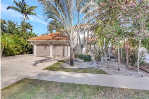 376 NW 37 Way, Deerfield Beach, FL 33442 Sold 04/30/25