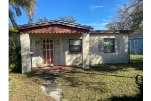 1110 N 22nd Street, Fort Pierce, FL 34950 Sold 04/22/25