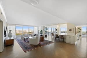 100 Lakeshore Drive 1152, North Palm Beach, FL 33408 Sold 08/15/25