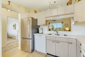 18081 SE Country Club Drive Bldg 35-347, Jupiter, FL 33469 - MLS#R11056989