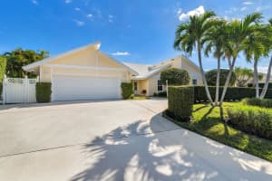 109 Lighthouse Drive, Jupiter Inlet Colony, FL 33469 - MLS#R11057023