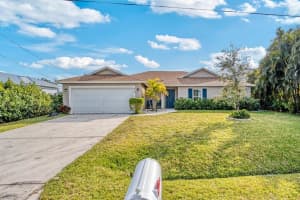 978 SE Atlantus Avenue, Port Saint Lucie, FL 34983 Sold 03/31/25