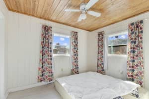 261 Cypress Avenue, Pahokee, FL 33476 Sold 02/27/25