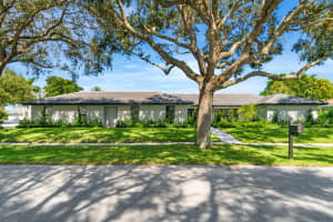 2722 Embassy Drive, West Palm Beach, FL 33401 Sold 03/26/25