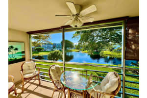 101 Oakridge H, Deerfield Beach
