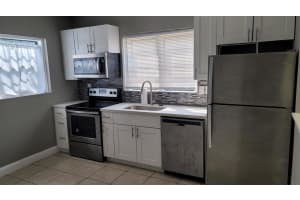 163 E 27th Street 1, Riviera Beach, FL 33404 Sold 03/14/25